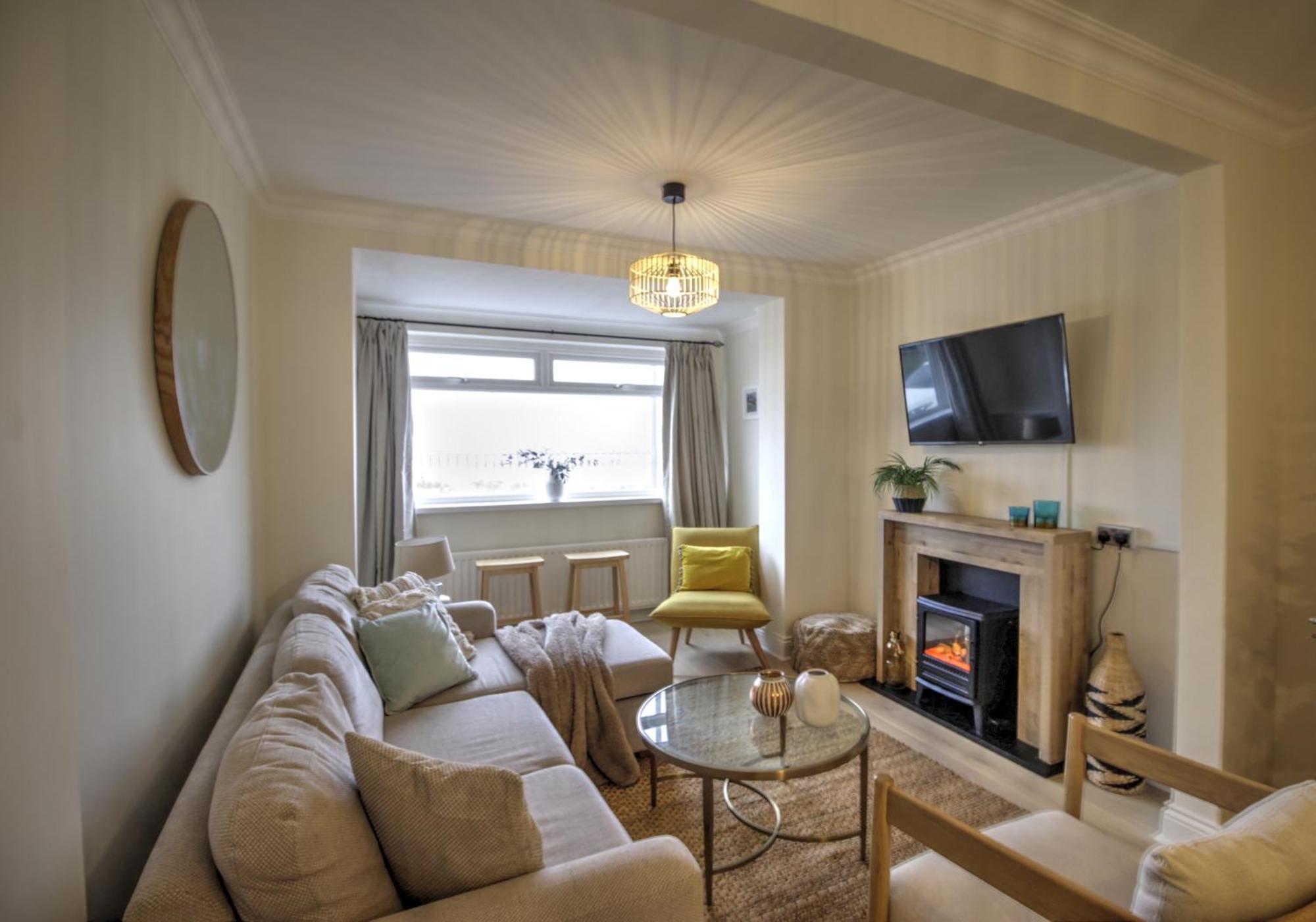 Amazing Sea Views And Hot Tub Villa Amble Exterior photo